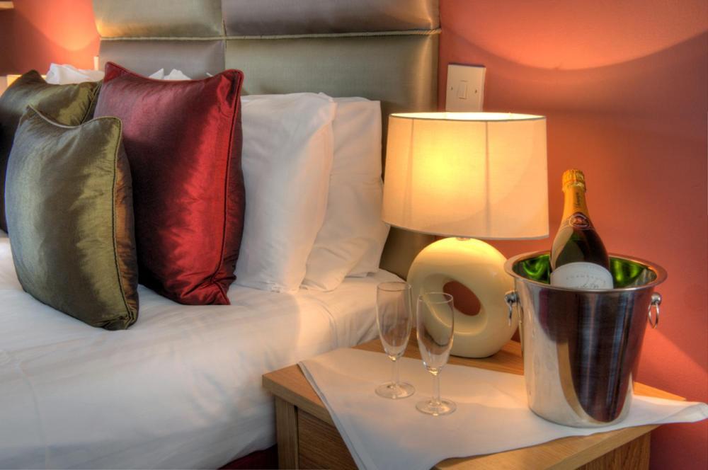 The Deddington Arms Hotel Екстериор снимка