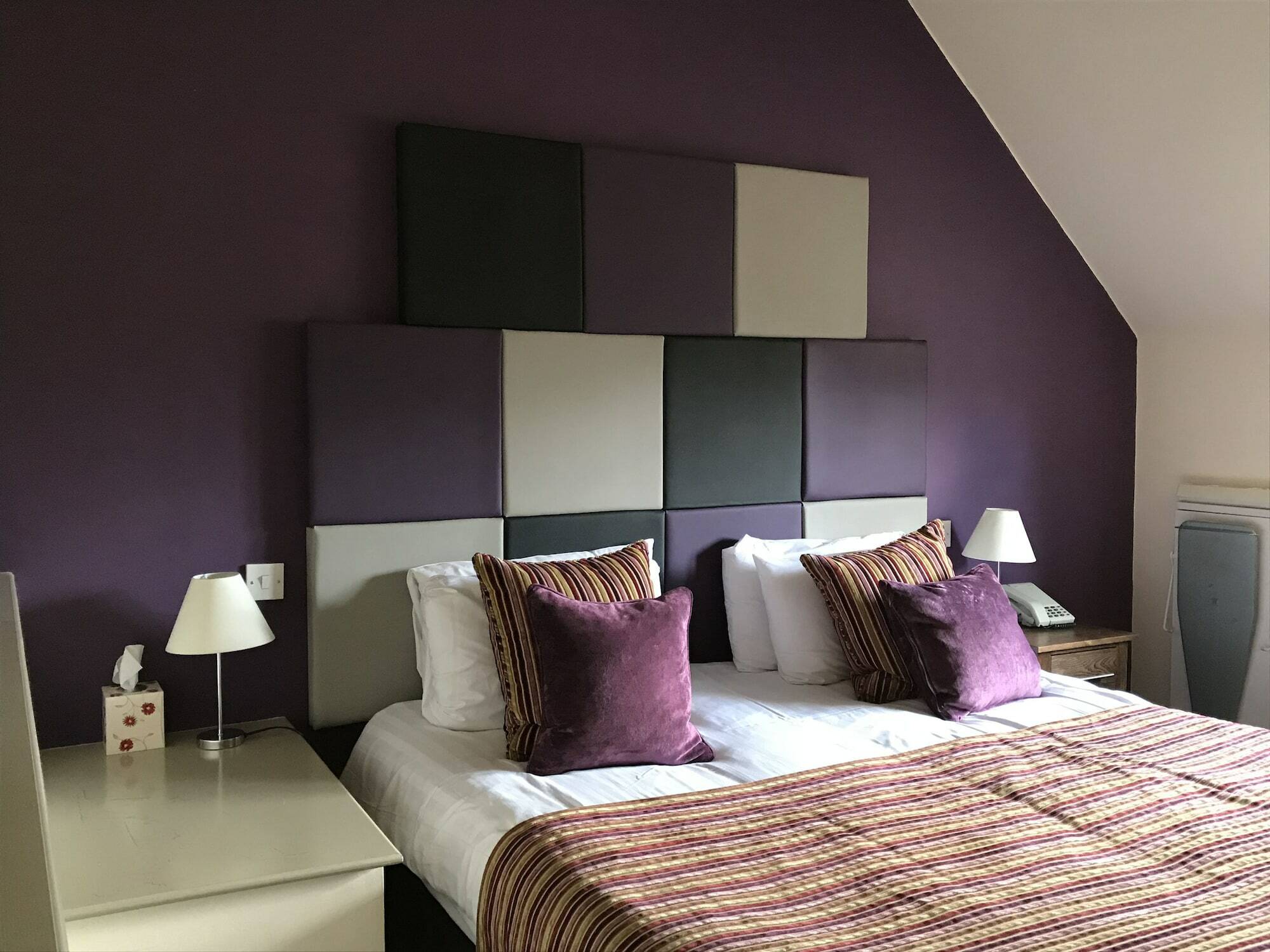 The Deddington Arms Hotel Екстериор снимка